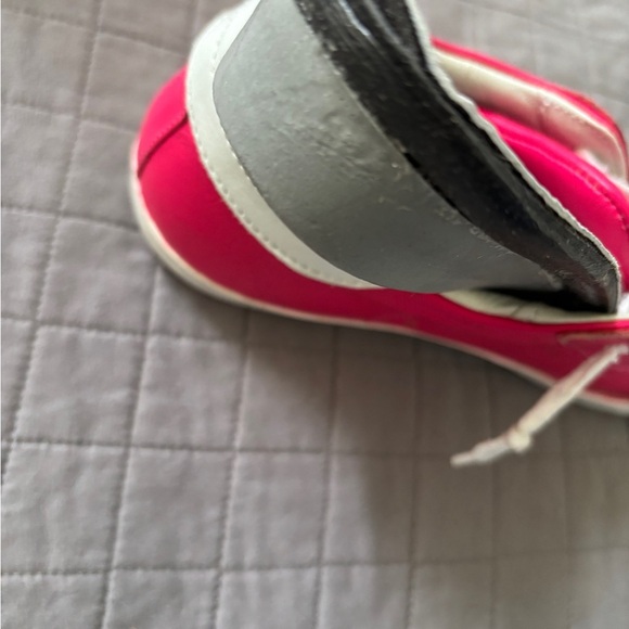 Philippe Model women’s hot pink Sneakers with silverAccents - Picture 14 of 14
